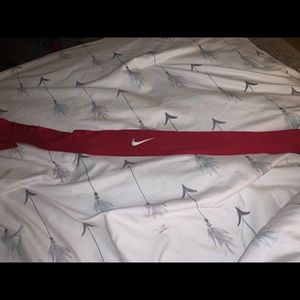 Nike tie headband